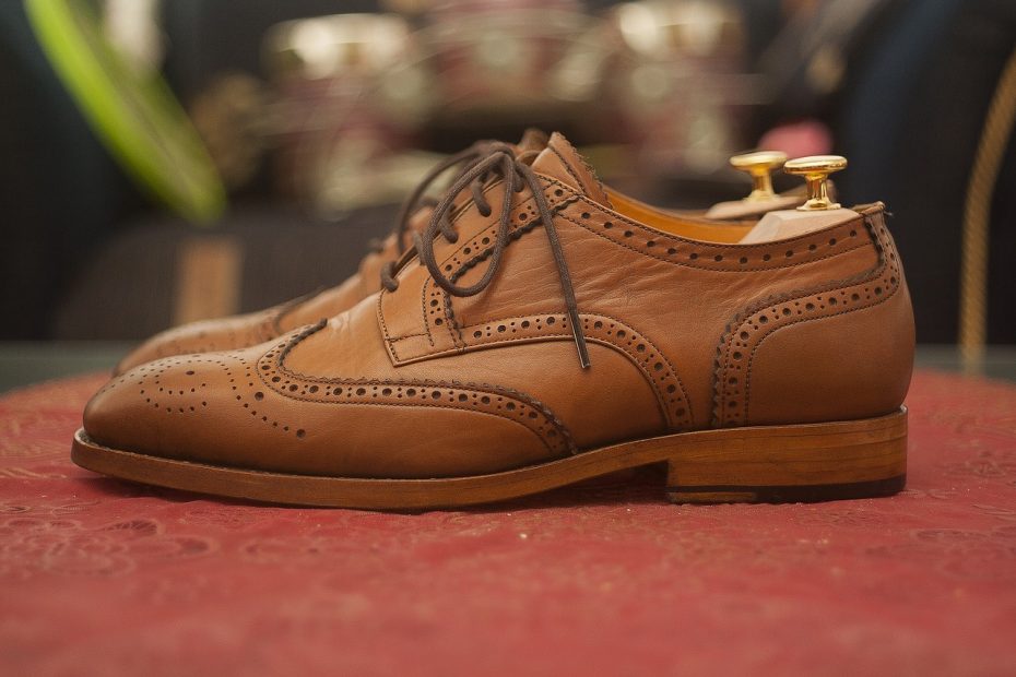 Leather shoes to buy in Pakistan